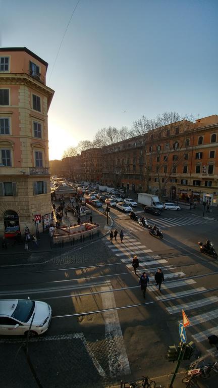 Luca'S Vatican Hospitality Roma Exterior foto